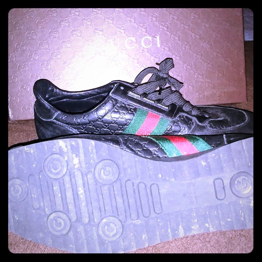 Gucci shoes-used condition.